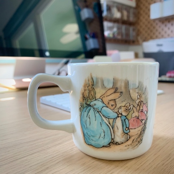 Vintage 1991 Wedgwood Peter Rabbit Mug by Frederick Warne & Co. - Picture 8 of 9